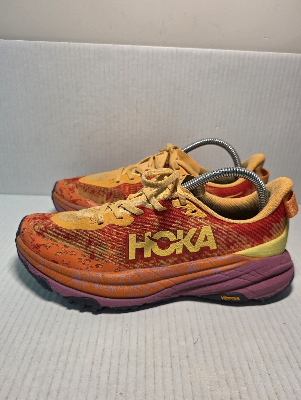 Hoka One One Speedgoat 6 Womens Size 8.5 Orange Red Yellow Running Shoes Sneaker